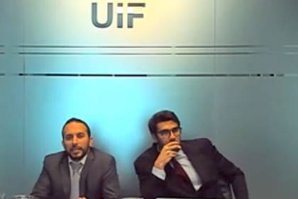 Abogados de la UIF en el juicio de Vialidad