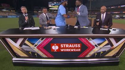 Abrazo entre Vladimir Guerrero Jr. y Big Papi (Captura de pantalla Fox Sports)