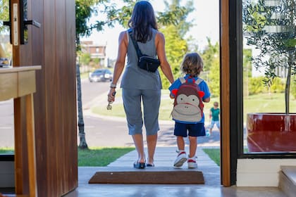 Abrir la puerta y tener el verde, un cambio de vida para Victoria y su familia