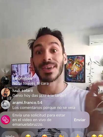 Abruzzo da clases en Instagram, YouTube y Facebook