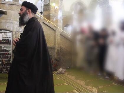 Abu Bakr al-Baghdadi hizo su primera aparición pública desde Mosul, Irak, el 5 de julio de 2014
