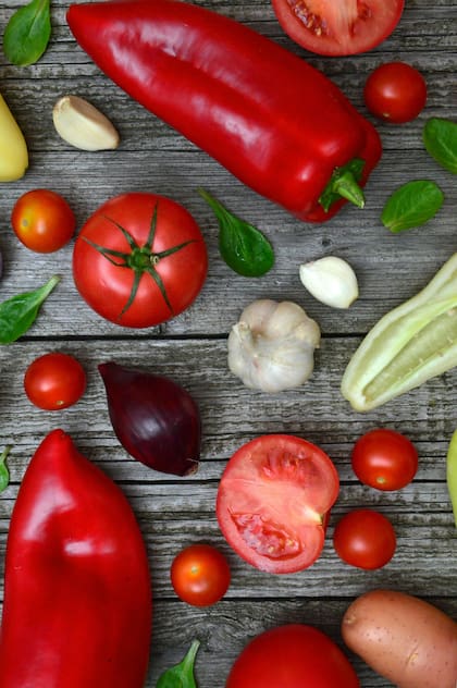 Abundancia de frutas y verduras frescas en la dieta diaria de Nicoya