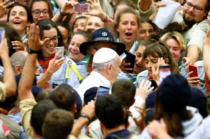 Abusos: el Papa escribió una carta a los sacerdotes para que no se desanimen