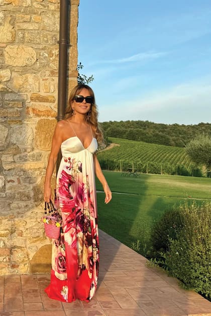 "Acá tuve una infancia maravillosa, fui al liceo, viví rodeada de verde y montañas donde hacíamos excursiones", dijo a ¡HOLA! Argentina Patricia della Giovampaola sobre Montepulciano, el pintoresco pueblo de la Toscana en el que nació.