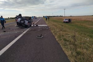 Choque frontal entre dos camionetas en el comienzo del fin de semana de Carnaval: murió un joven de 20 años