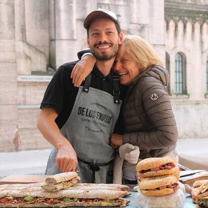 "Aceptar lo que la vida nos trae y lo que los otros deciden; entender que cada uno es responsable de sus propias decisiones”, dice Iván. (Tanto "De los Frutos" como "Alfonso", siguen funcionando en Retiro y Puerto Madero).