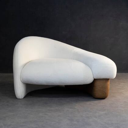 Acrostic Overlay Armchair, por Raphael Navot (Friedman Benda)