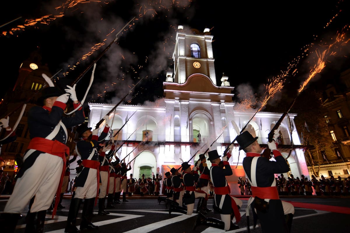 25 de Mayo: planes para hacer con los chicos y celebrar este fin de semana patrio