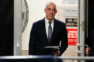 Activista Mahmoud Khalil pide que exfuncionario de Justicia salga del panel que evalúa su apelación