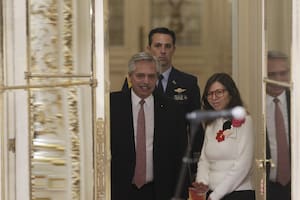 Silvina Batakis anuncia medidas para frenar el dólar e intenta despejar la incertidumbre