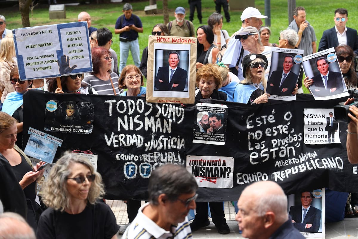 Homenagens ao promotor Nisman começam esta tarde, 11 anos após sua morte Homenagens ao promotor Nisman começam esta tarde, 11 anos após sua morte
