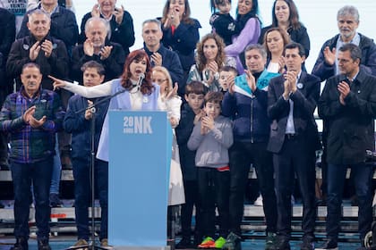 Acto por los 20 años del comienzo de la presidencia de Néstor Kirchner. El 25 de mayo la vicepresidenta Cristina Fernández de Kirchner encabeza el acto.
