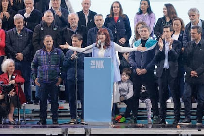 Acto por los 20 años del comienzo de la presidencia de Néstor Kirchner. El 25 de mayo la vicepresidenta Cristina Fernández de Kirchner encabeza el acto.