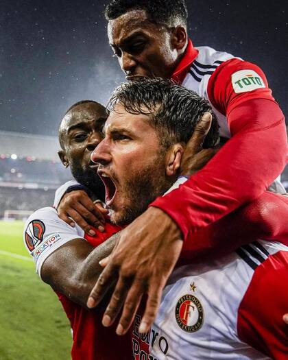 Actualmente en el Feyenoord, de la Eredivisie, Giménez busca un lugar en la selección de Gerardo Martino