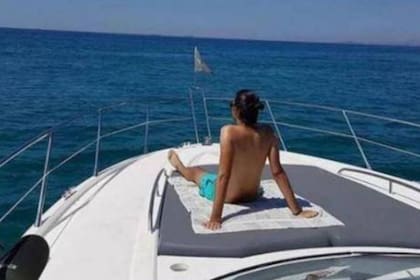 Actualmente las redes sociales del joven son privadas, pero las imágenes publicadas con anterioridad, provocó todo tipo de reacciones