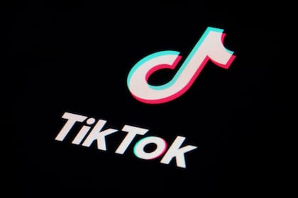 Acusan a los nuevos directores de TikTok en EE.UU. de censurar contenido adverso a Trump en la plataforma