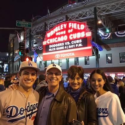 Ada Maris está casada con el actor Tony Plana desde 1988 y juntos tienen dos hijos.