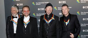 U2 sorprendió a todos en la Ciudad de México con una actuación callejera