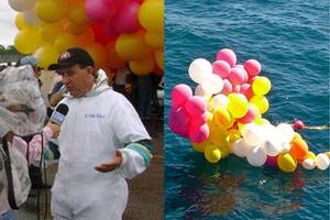 Se ató a 1000 globos de helio y murió por un error garrafal: “Lo encontraron flotando en el mar”