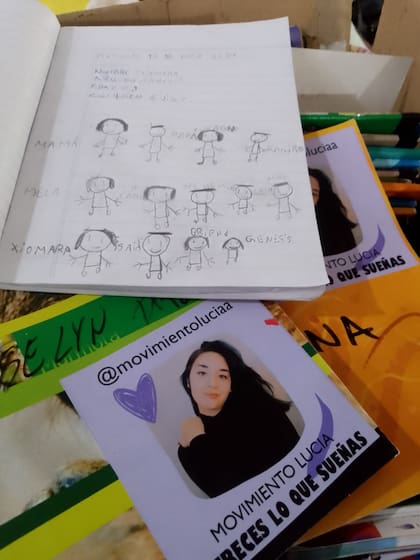 Además de donaciones, el Movimiento Lucía da clases de apoyo particular