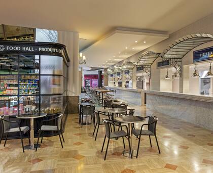 Además de exquisitas pizzas de masa madre, este food hall propone muy buenas empanadas