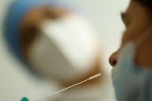 La historia del “paciente cero” de ómicron de Italia:  “Estamos bien gracias a la vacuna”