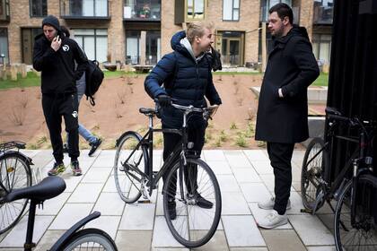 Además de las habituales rutinas en el gimnasio, el equipo de eSports Origen también sale a recorrer Copenague en bicicleta como parte del entrenamiento físico que tienen los jugadores
