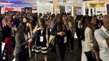 Además de los 3.500 médicos que asistieron de forma presencial hubieron alrededor de 4.500 conectados en línea.