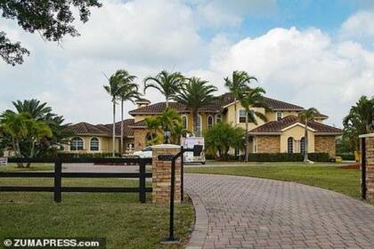 Además de propiedades como esta, al extesoreto de Venezuela se le incautaron 250 millones de dólares que trasladó de una cuenta en Suiza para pagar su defensa