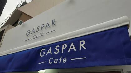 Además de shows de música en vivo y stand up, en Gaspar Café hay muy destacadas ensaladas