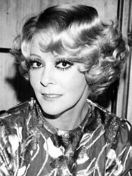 Además de su faceta de actriz, con los años Pinal también se convirtió en una importante productora teatral