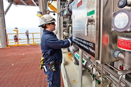 Además de su presencia en tierra, Chevron también tiene bases marítimas en el Golfo de México