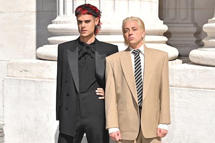Además de sus shows por todo el mundo, los artistas despliegan todo su estilo en eventos de moda como la Semana de la Moda en París