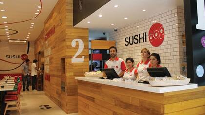 Además de sushi, acá podés encontrar tapas, tragos y cerveza tirada