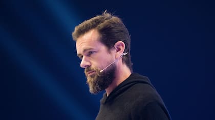 Además de Twitter, Dorsey fundó Square, que permite a cualquier smartphone registrar pagos con una tarjeta de crédito