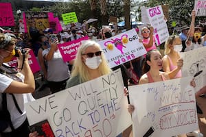 Además de votar en las elecciones presidenciales de EE.UU., este 5 de noviembre, los residentes de Florida votaron para aprobar o rechazar las enmiendas 3 y 4, referidas al uso recreativo de la marihuana y ampliación del plazo para interrumpir el embarazo, respectivamente