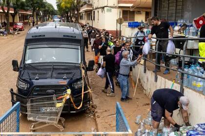 Además del reparto de comida, las autoridades están organizando vacunaciones