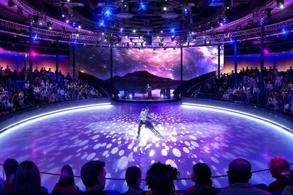Además tendrá shows bajo techo como una pista de hielo