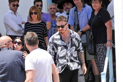 Julieta Bal saludó al actor Gabriel Goity, quien fue a apoyar a la familia en el duro momento