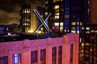 Adolescentes demandan a xAI de Musk: acusan que generó imágenes sexuales de ellas siendo menores