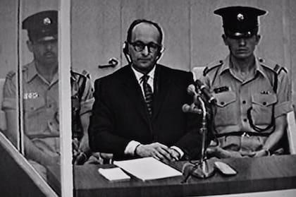 El histórico juicio llevado a cabo en Jerusalén, que terminó con Eichmann en la horca