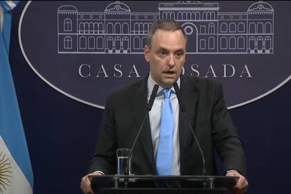 Adorni se refirió al vínculo entre Milei y Villarruel.