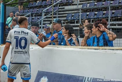 Adrián Fernández, el 10 de San Telmo, que llega al Racing de Gustavo Costa.