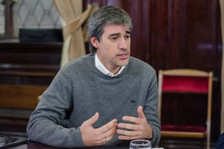 Adrián Pérez dijo que las PASO son "una gran encuesta nacional carísima"