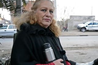 Matan a balazos al hijo de una mujer que enfrentó a Los Monos y sus búnkeres