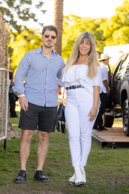 Adriana Brodsky estuvo muy bien acompañada por su hijo, Javier Yofre