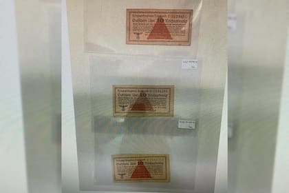 Billetes de la Alemania nazi que eran utilizados en los campos de prisioneros.