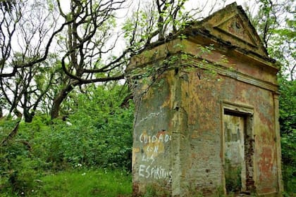 Advertencias en las ruinas