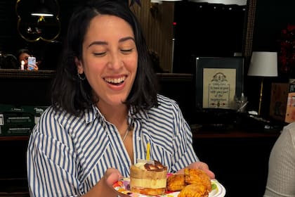 Advierte que emigrar genera temor, pero subraya que la decisión no es irreversible