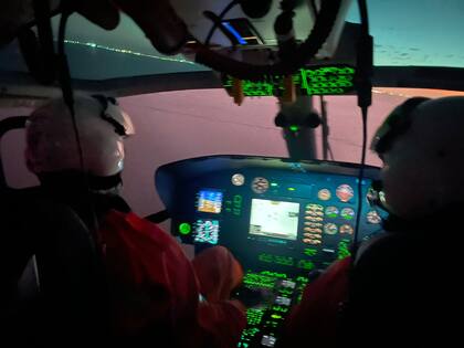 Aeroevacuación de un herido frente al Puerto de Buenos Aires